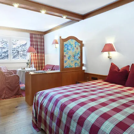 Alpenhotel St.christoph 4*