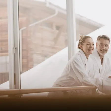 Alpenhotel St.christoph Hotel 4*