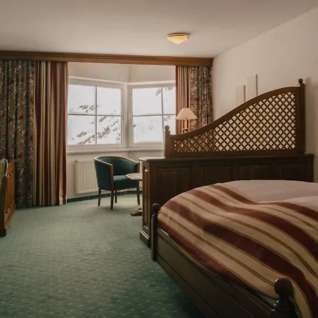 Alpenhotel St.christoph Otel